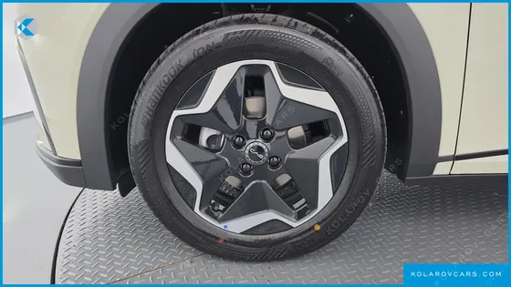 BYD DOLPHIN BASE