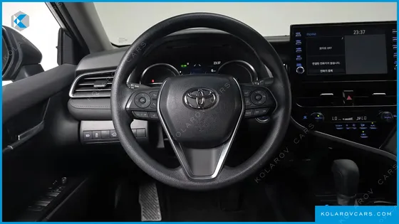 TOYOTA CAMRY 2.5 LE HYBRID