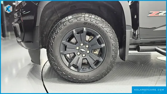 CHEVROLET (GM DAEWOO) COLORADO 3.6 Z71-X MIDNIGHT 4WD
