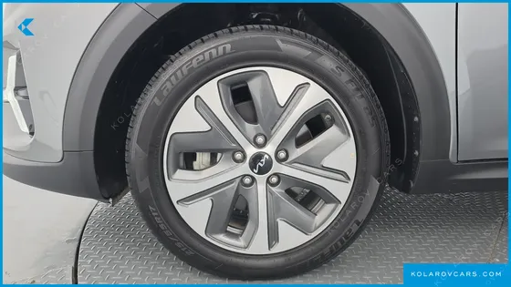 KIA NIRO AIR