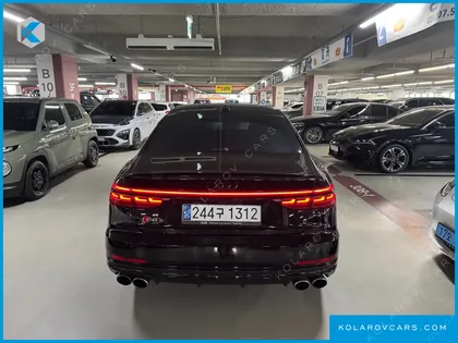 AUDI S8 4.0 TFSI QUATTRO LWB