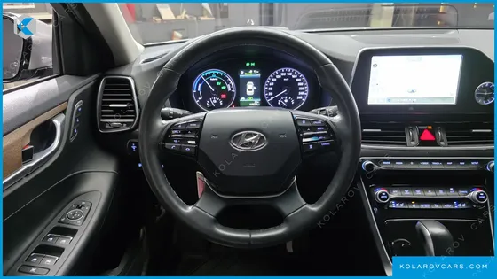 HYUNDAI GRANDEUR EXCLUSIVE