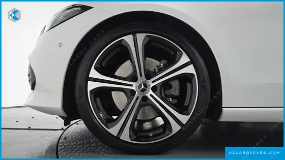 MERCEDES C-CLASS C300 4MATIC AVANTGARDE