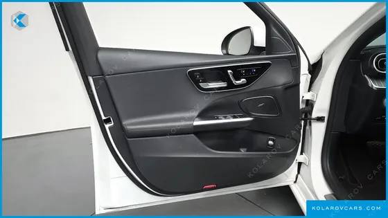 MERCEDES C-CLASS C300 4MATIC AVANTGARDE