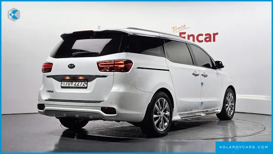 KIA CARNIVAL 9-SEATER NOBLESSE SPECIAL