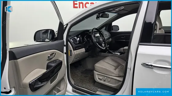 KIA CARNIVAL 9-SEATER NOBLESSE SPECIAL