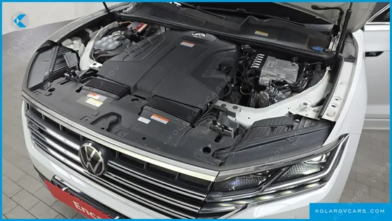 VOLKSWAGEN TOUAREG 3.0 TDI R-LINE
