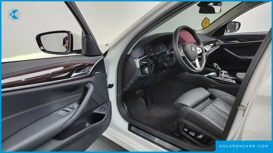 BMW 5 SERIES 520I LUXURY