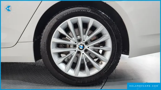 BMW 5 SERIES 520I LUXURY