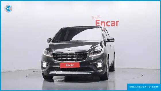 KIA CARNIVAL 7-SEATER LIMOUSINE