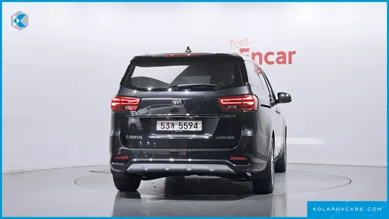 KIA CARNIVAL 7-SEATER LIMOUSINE