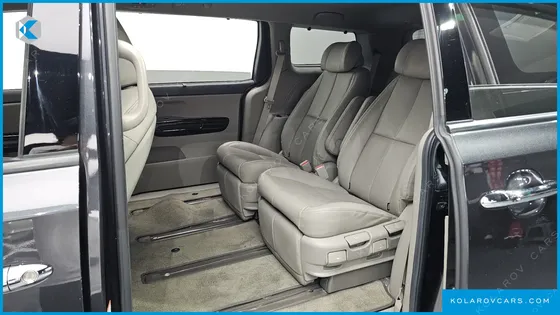 KIA CARNIVAL 7-SEATER LIMOUSINE