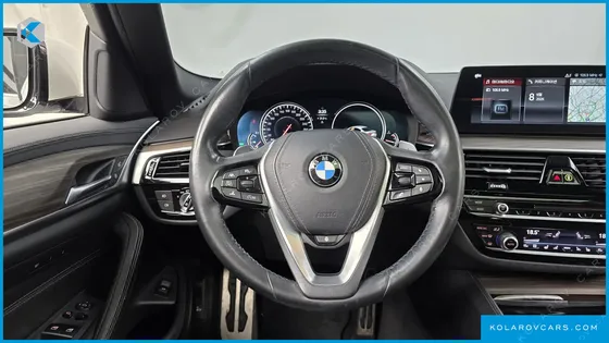 BMW 5 SERIES 530I XDRIVE M SPORT PACKAGE PLUS
