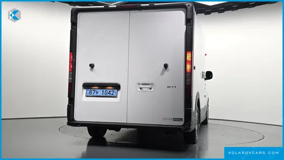 HYUNDAI ST1 CARGO FREEZER CONTAINER