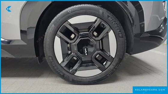 KIA EV9 LONG RANGE 4WD
