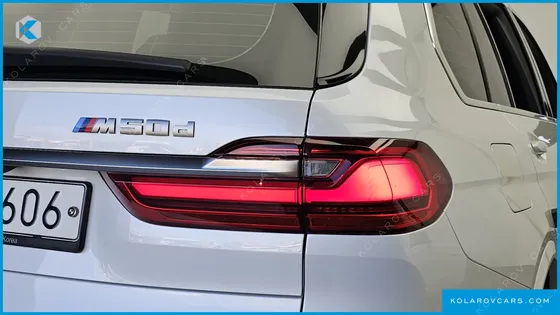 BMW X7 M50D