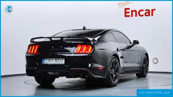 FORD MUSTANG GT COUPE