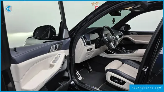 BMW X7 M50I 6STR