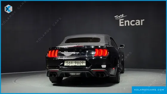 FORD MUSTANG GT CONVERTIBLE