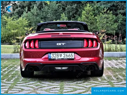 FORD MUSTANG GT CONVERTIBLE