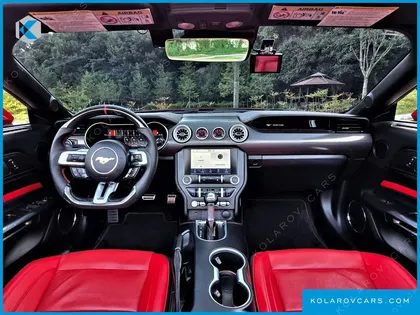 FORD MUSTANG GT CONVERTIBLE