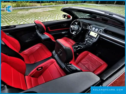 FORD MUSTANG GT CONVERTIBLE