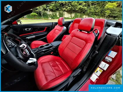 FORD MUSTANG GT CONVERTIBLE