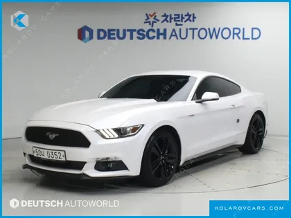 FORD MUSTANG COUPE