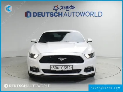FORD MUSTANG COUPE