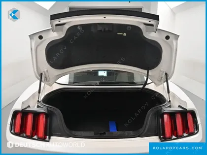 FORD MUSTANG COUPE