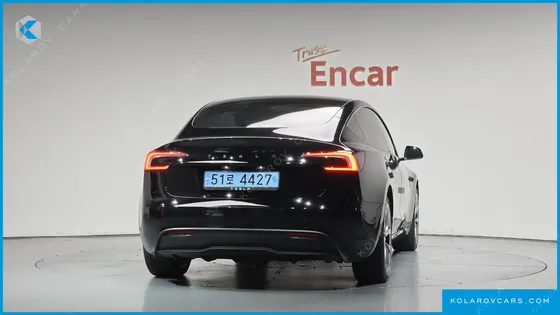 TESLA MODEL 3 RWD