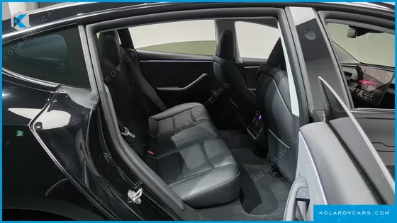 TESLA MODEL 3 RWD