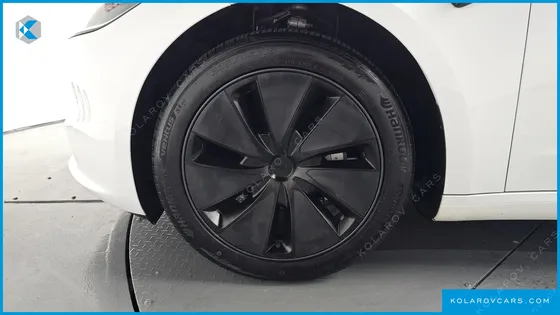 TESLA MODEL 3 RWD