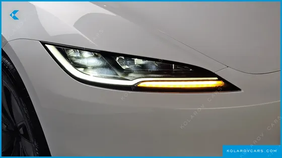 TESLA MODEL 3 RWD