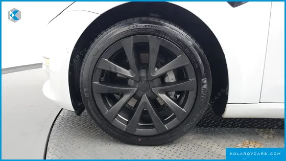 TESLA MODEL 3 LONG RANGE AWD