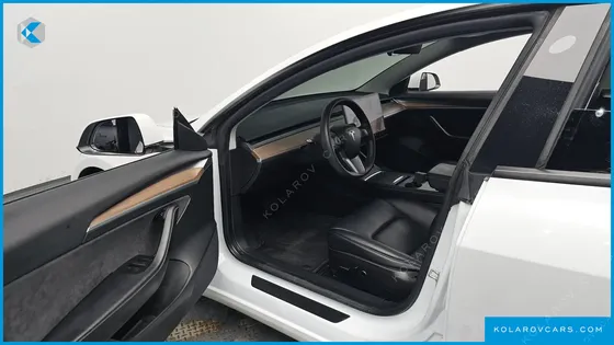 TESLA MODEL 3 LONG RANGE AWD
