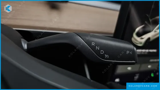 TESLA MODEL 3 STANDARD RANGE PLUE RWD