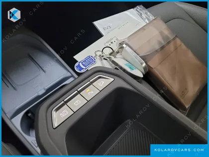 KIA EV3 STANDARD 2WD