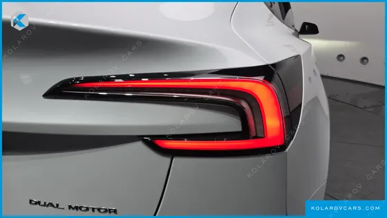 TESLA MODEL 3 LONG RANGE AWD