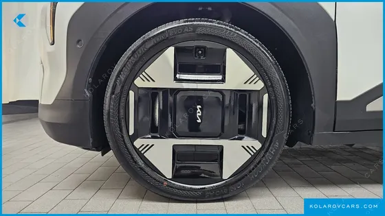 KIA EV3 STANDARD 2WD