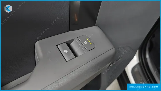 KIA EV3 STANDARD 2WD