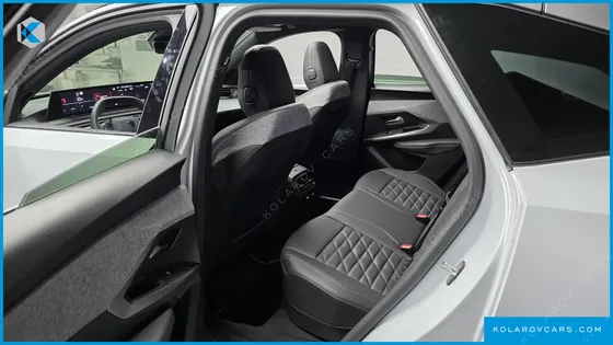 PEUGEOT 3008 1.2 HYBRID GT