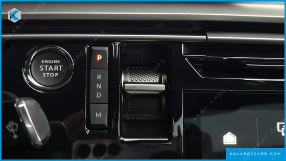 PEUGEOT 3008 1.2 HYBRID GT