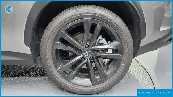 LEXUS NX PREMIUM