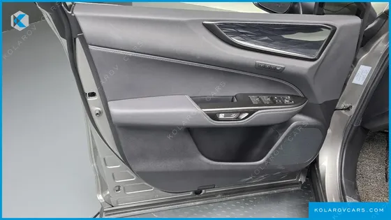 LEXUS NX PREMIUM