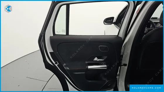 MERCEDES EQA EQA250 AMG LINE