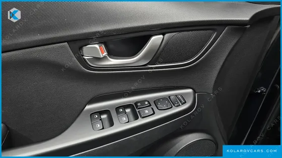HYUNDAI KONA GASOLINE 2.0 2WD