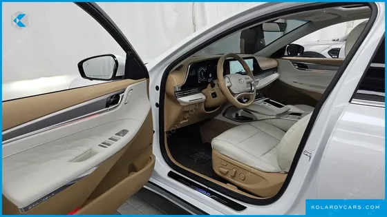 HYUNDAI GRANDEUR CALLIGRAPHY