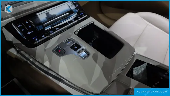 HYUNDAI GRANDEUR EXCLUSIVE