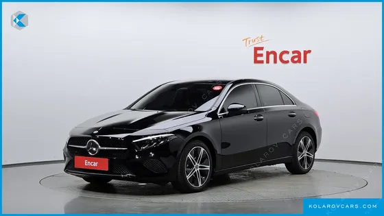 MERCEDES A-CLASS A220 SEDAN
